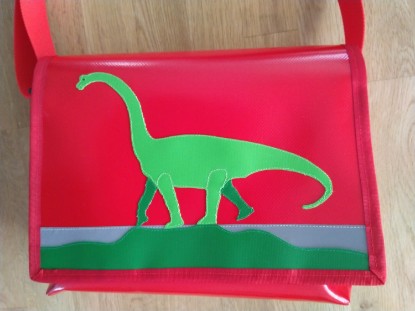 Bild von Kindergartentasche Dino rot