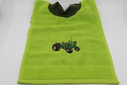Bild von Lätzli Traktor grün